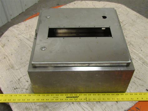 20x20x8 junction box|Enclosure: 20 x 20 x 8in, wall mount, carbon steel.